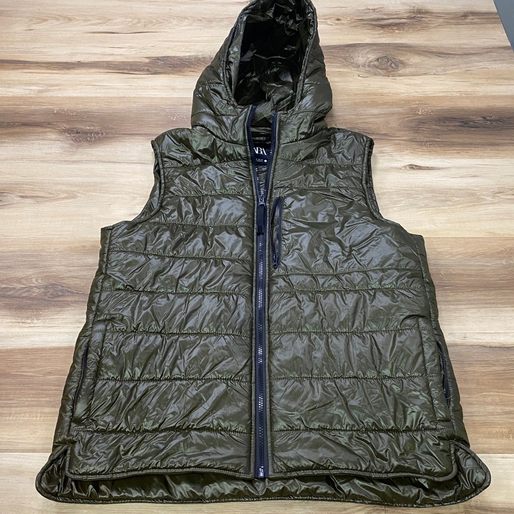 Zara Puffer Vest Size M Hooded Quilted Padded Gilet Nylon Olive Green